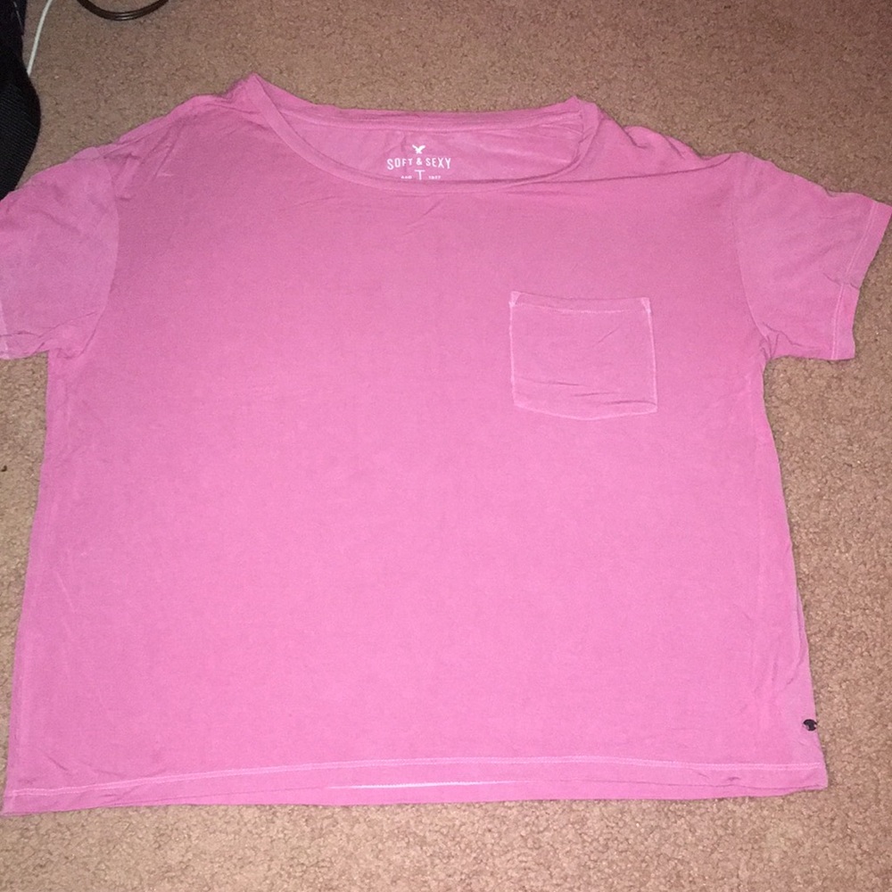 Pink American eagle T-shirt